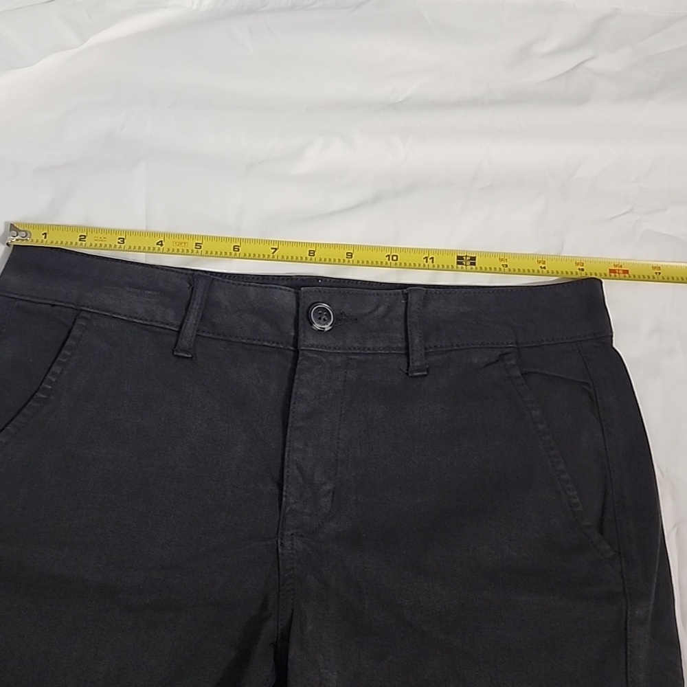 American Eagle Black Women's Shorts Sz 8  - Picture 5 of 10
